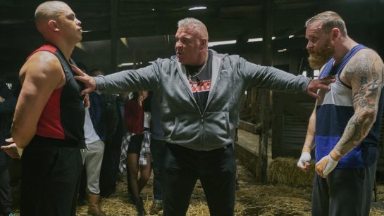 Кадр из 3 серии 1 сезона сериала «Голяк»