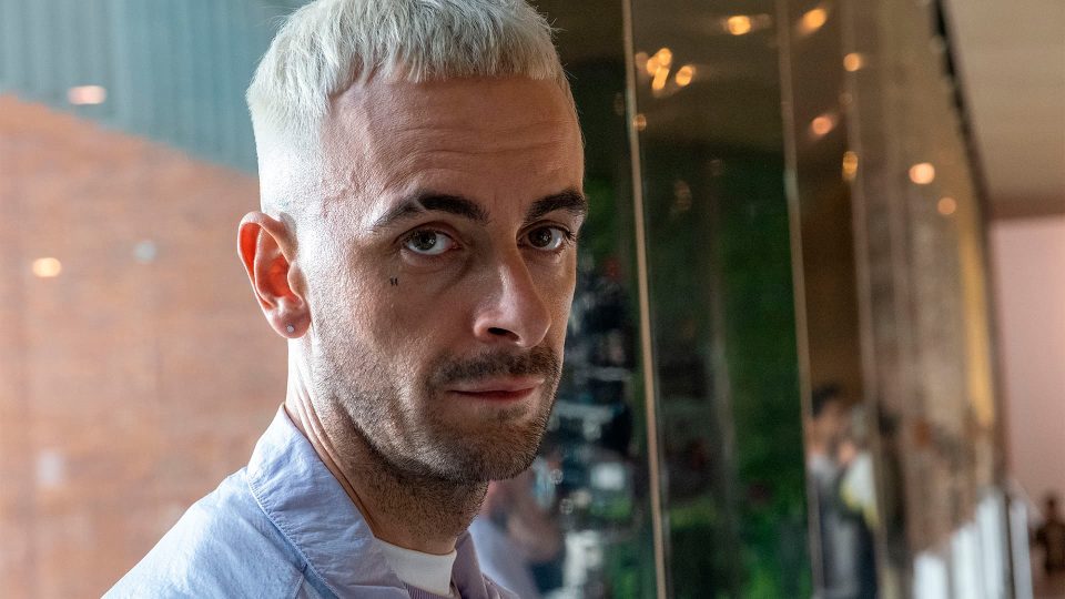 Джозеф Гилган он же Винни из сериала «Голяк»