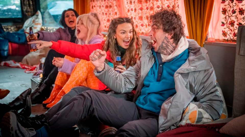 Кадр из сериала «Голяк»